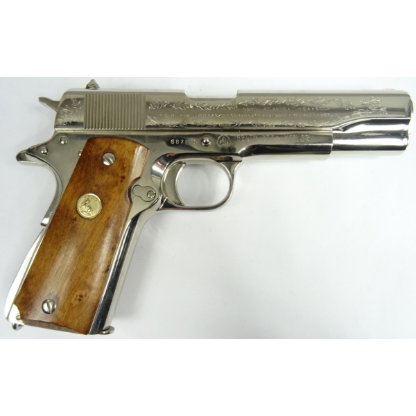 Pistolet Colt 1911 World War II Commemorative European-African Middle Eastern Theater kal. 45ACP